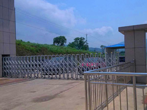 �人ľ��ɽ��ֳ����