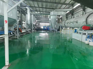 ת������������